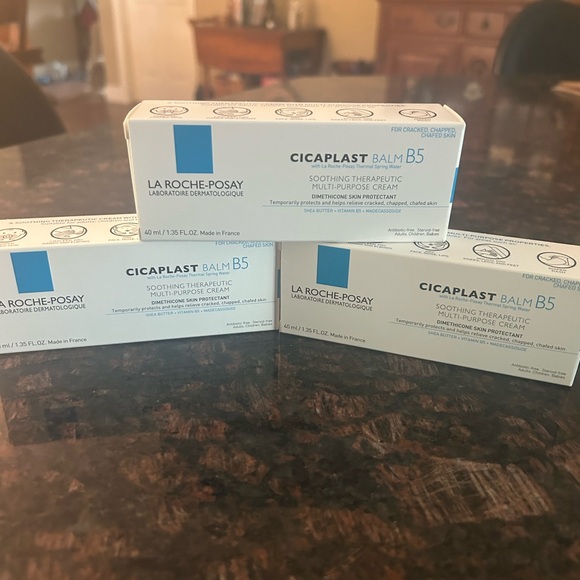 Cicaplast Balm B5 (3) 40 ml/1.35 fl oz - Picture 4 of 6